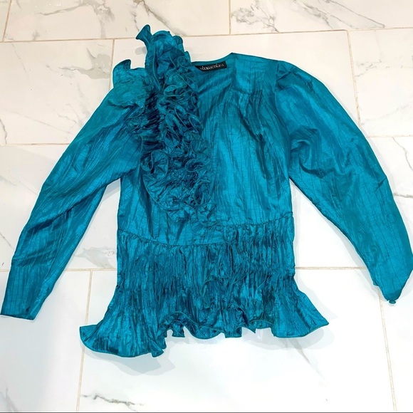 Avant garde dramatic blouse - Picture 1 of 6